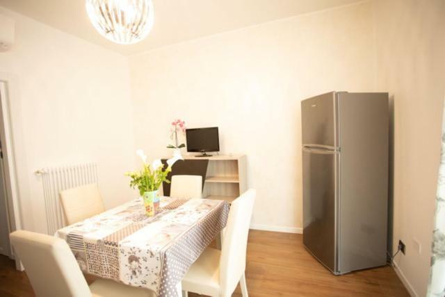 Casa Bologna Fiera Apartment Bagian luar foto